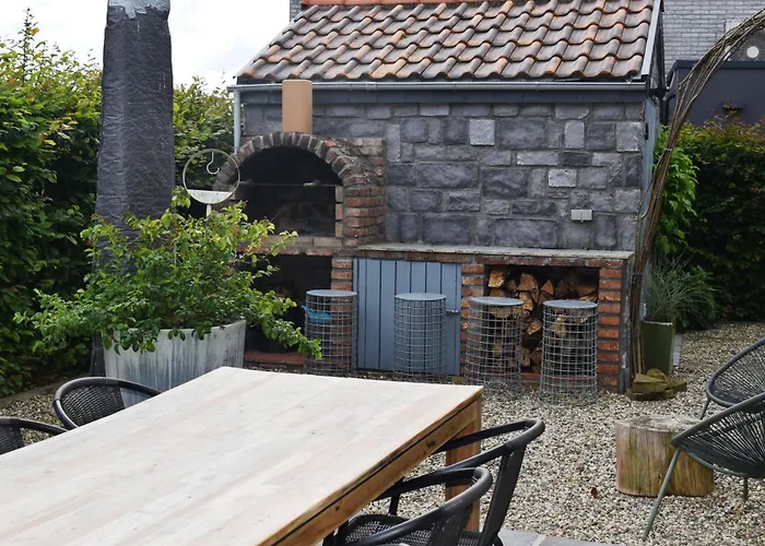 La Petite Maison